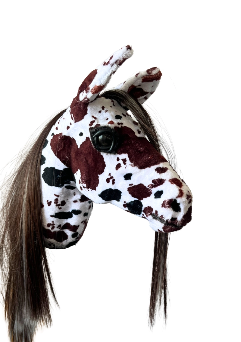 REALISTYCZNY HOBBY HORSE A4 TARANT + BALEJAŻ – 1 sztuka, edycja limitowana