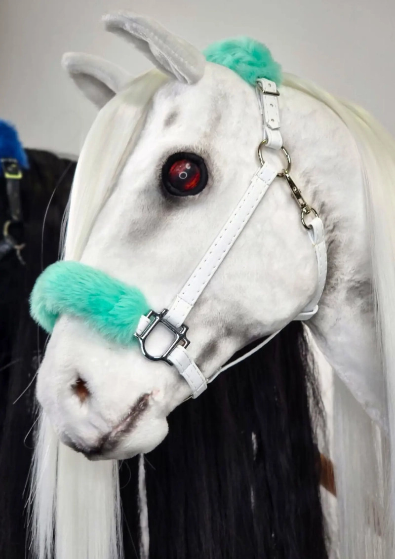 Szyty kantar z futerkiem dla hobby horse realistik