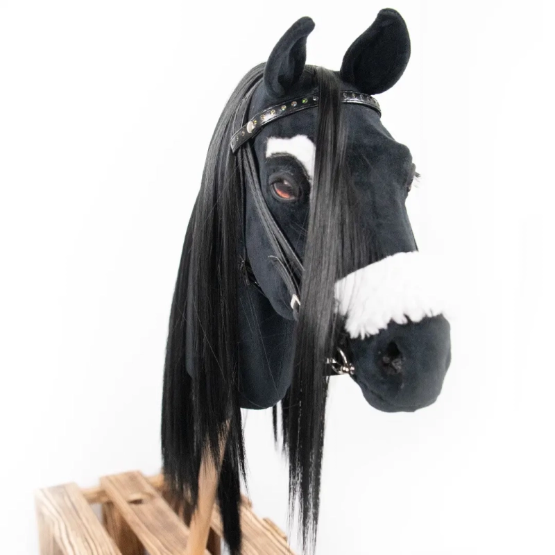 REALISTYCZNY HOBBY HORSE – KARY/CZARNA GRZYWA/ŁATKA NAD OKIEM