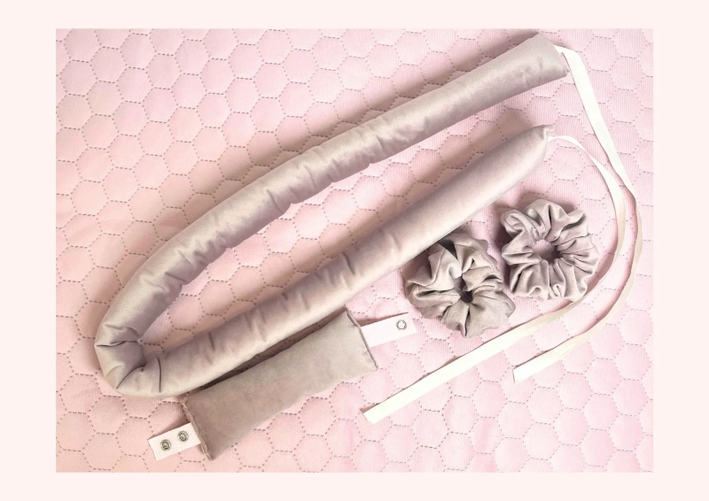ZESTAW 2 White Lady in Pink - kosmetyczka, wałki do kręcenia na sucho, 2xscrunchie