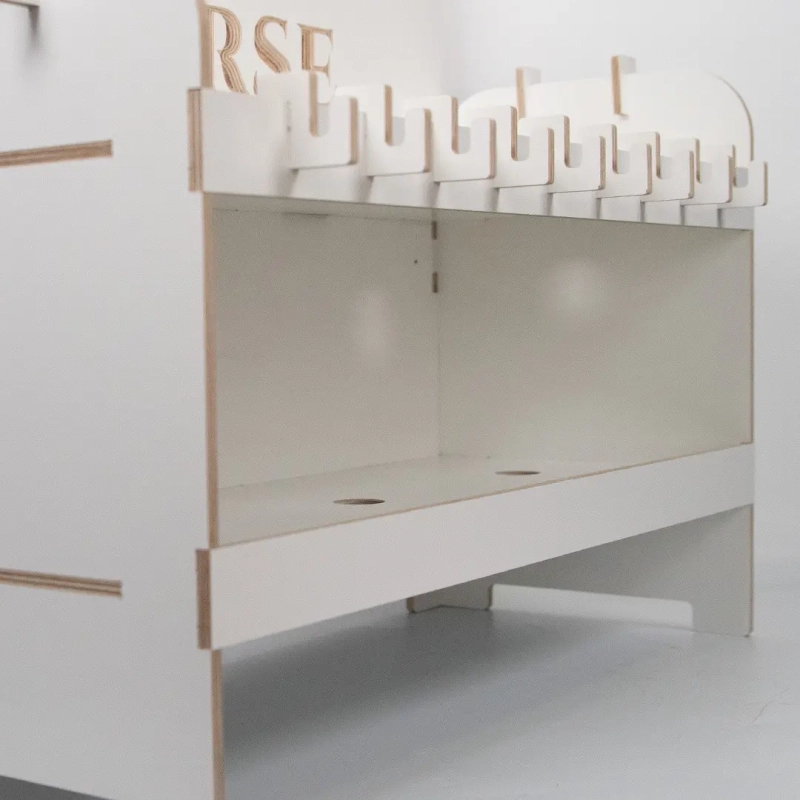 STAJNIA BIAŁA NA 3 KONIE