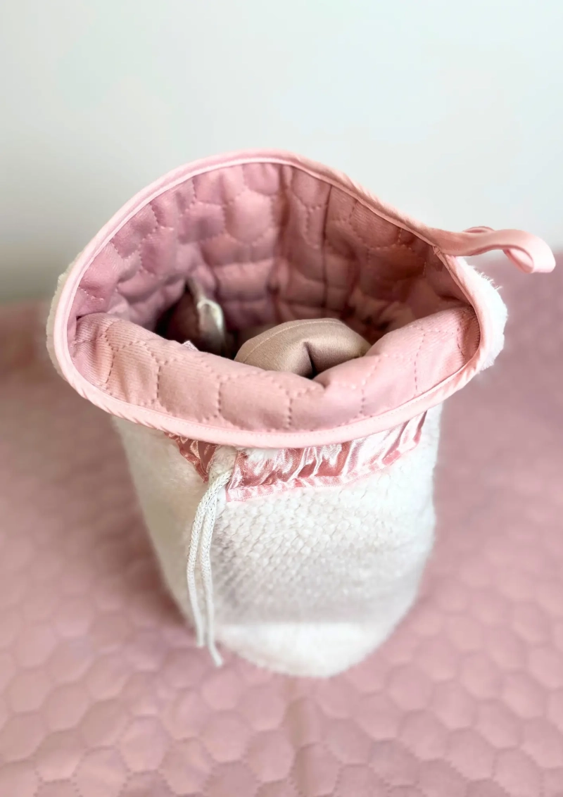 ZESTAW 2 White Lady in Pink - kosmetyczka, wałki do kręcenia na sucho, 2xscrunchie