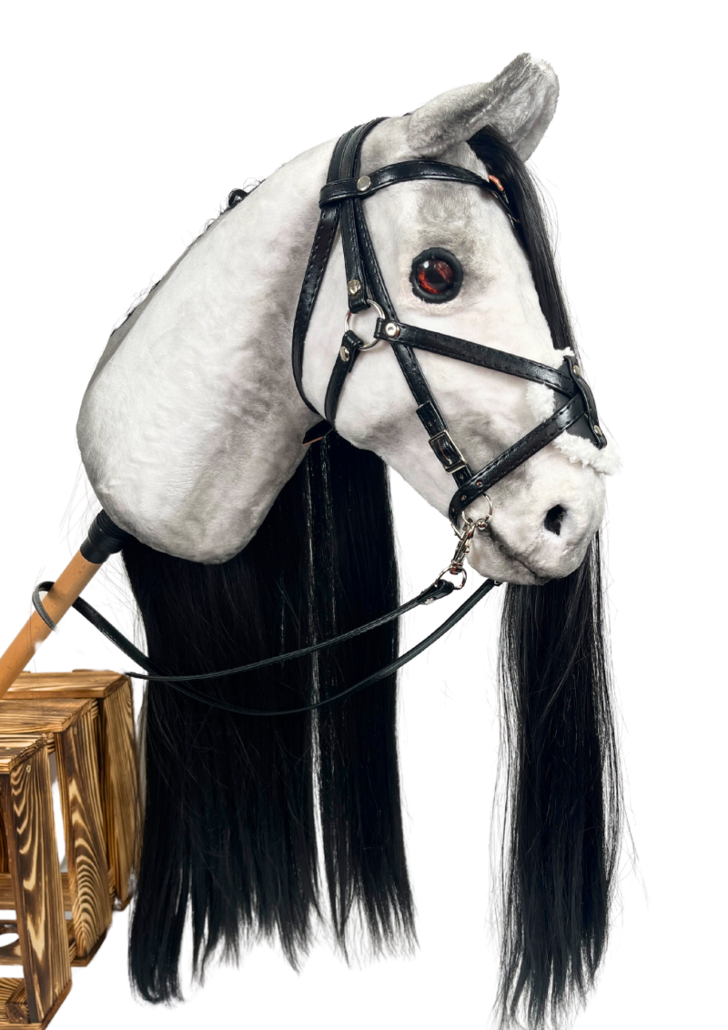 REALISTYCZNY HOBBY HORSE – BIAŁY/CZARNA