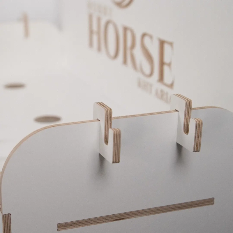 STAJNIA BIAŁA NA 3 KONIE