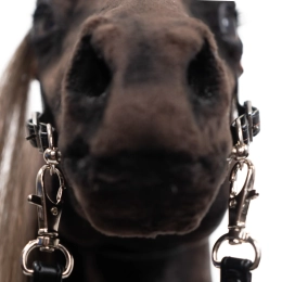 REALISTYCZNY HOBBY HORSE – CIEMNY KASZTAN/CZARNA/ŁATKA