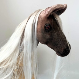 REALISTYCZNY HOBBY HORSE  TARANT A4 – 1 sztuka, edycja limitowana