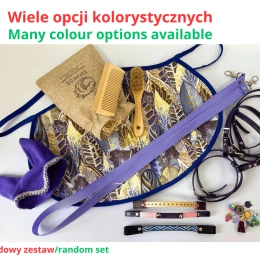 ZESTAW AKCESORIÓW - 7 ELEMENTÓW (derka, nauszniki, ogłowie, wodze, 3 naczółki, 10 charmsów, zestaw szczotek ) - RÓŻNE KOLORY DO WYBORU