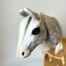 REALISTYCZNY HOBBY HORSE A4 – 1 sztuka, edycja limitowana