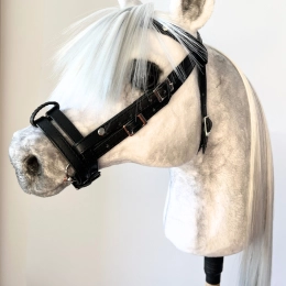 REALISTYCZNY HOBBY HORSE – BIAŁY KOŃ ARABSKI
